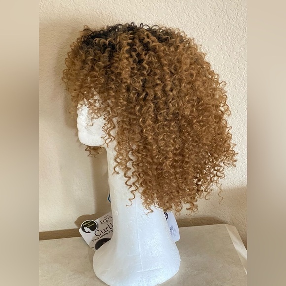 Women’s Curly Ombré Honey Brown Black Full Wig Synthetic Voluminous NWT - Picture 8 of 11